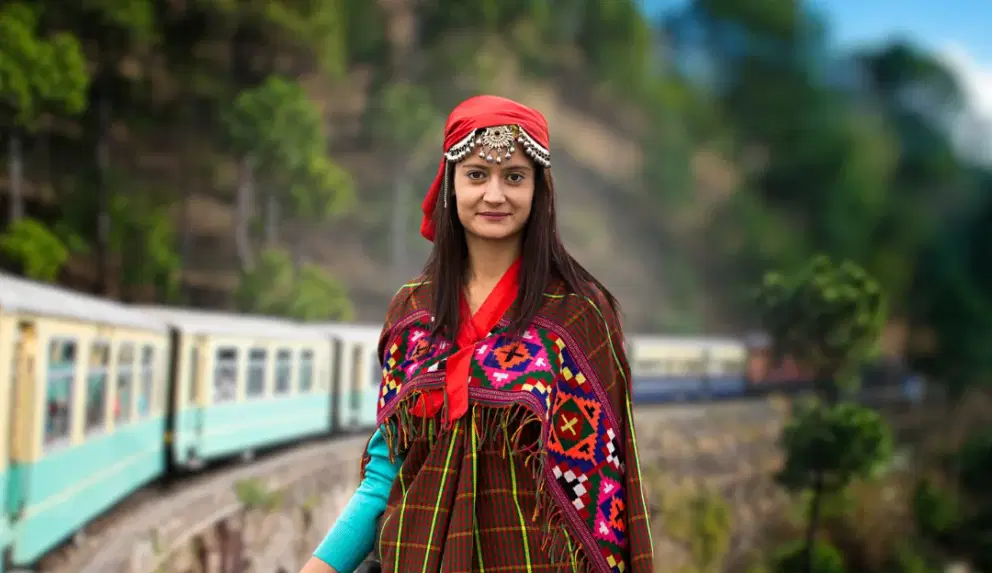 Discover the Best Shimla Manali Agra Tour Package