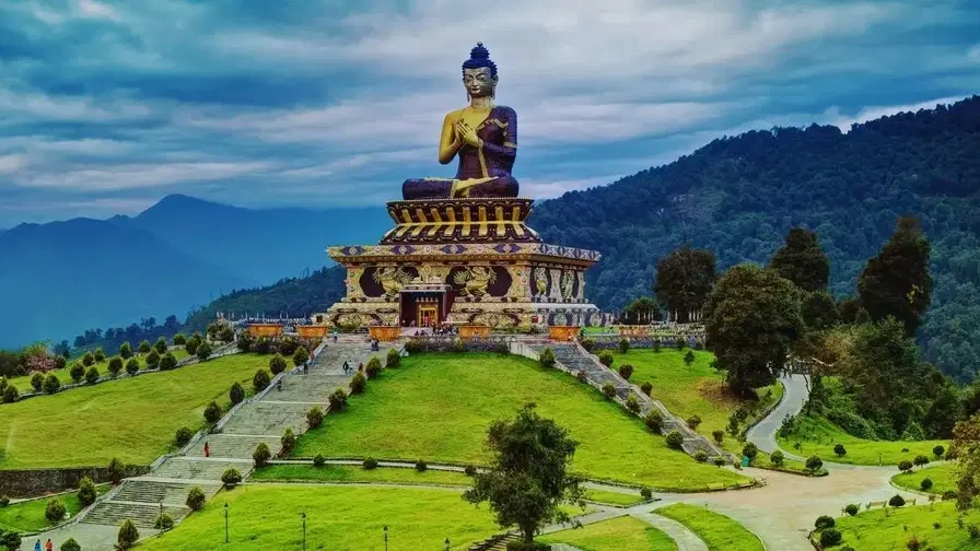 Enchanting Gangtok, Darjeeling & pelling Tour