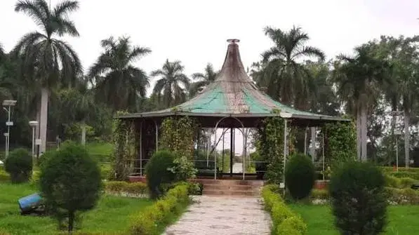 Ajwa Nimeta Garden