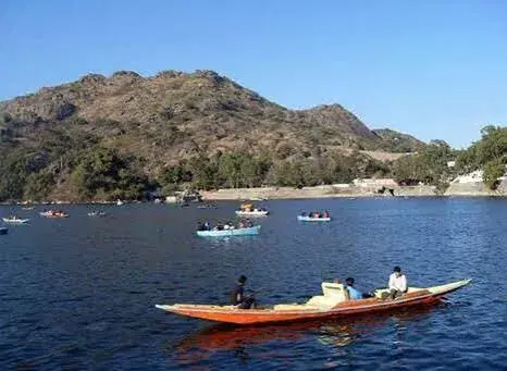 Nakki Lake