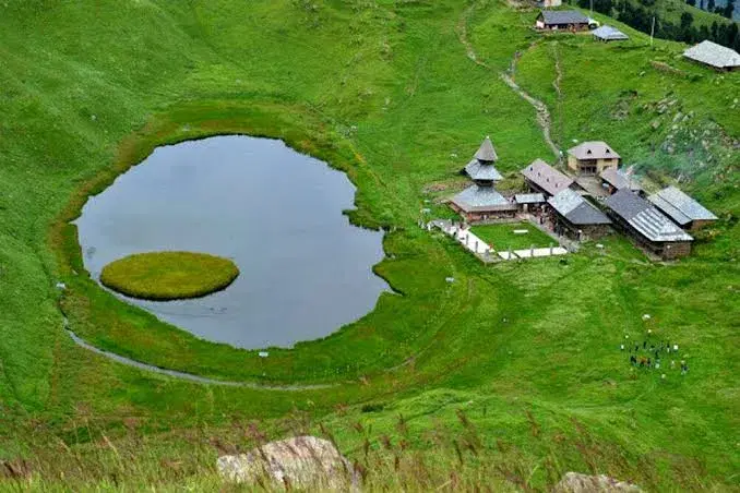 Prashar Lake