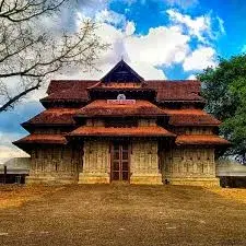 Vadakkunnarthan Temple