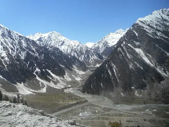 Baltal Valley