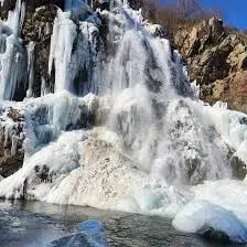 Drung Waterfall