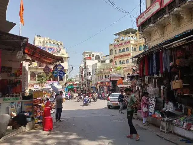 Hathi Pol Bazaar