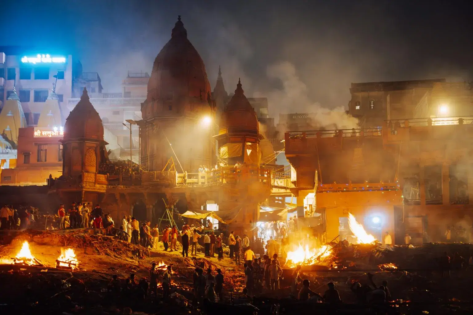 Manikarnika Ghat