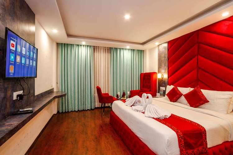 Manali Luxury Vacation with Snow White Resort – Centrally Heated