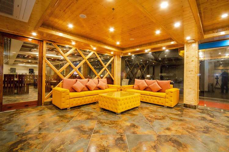 Manali Luxury Vacation with Snow White Resort – Centrally Heated