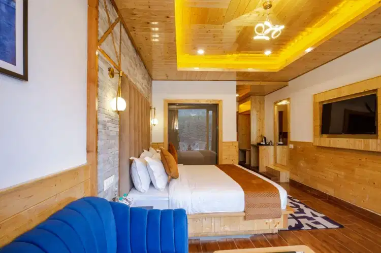 Premium Manali With The River Pine Resort & Spa
