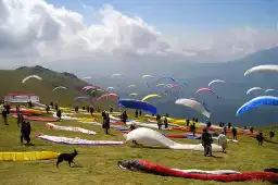 Adventure Awaits in Bir Billing: A Paraglider's Dream 2