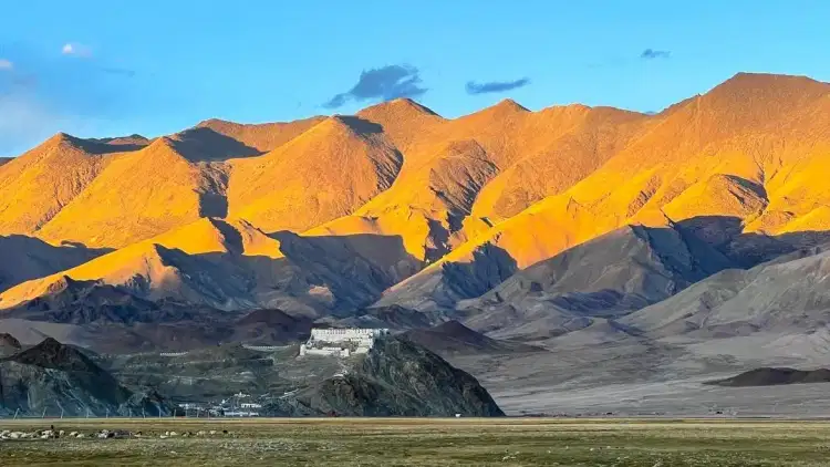 Leh Ladakh: A Journey Through Hanle and Umlingla Pass