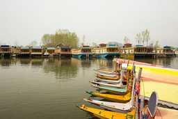 Scenic Kashmir Holiday Package from Jammu with Glacial Adventures 2