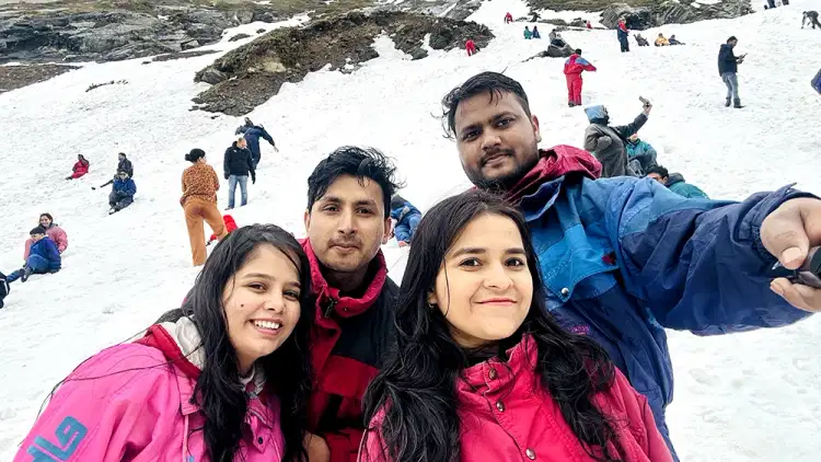 Manali Tour Package From Delhi by Volvo