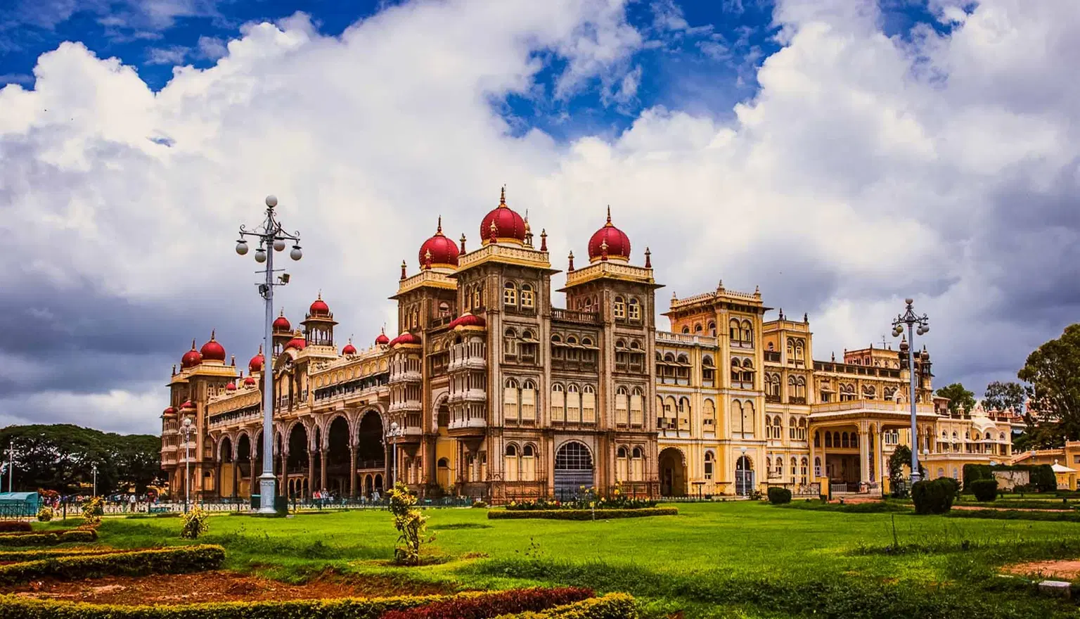 Mysore-Ooty Heritage and Nature Tour
