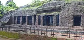 Arvalem Caves