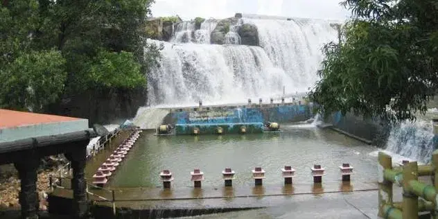 Thirparappu falls